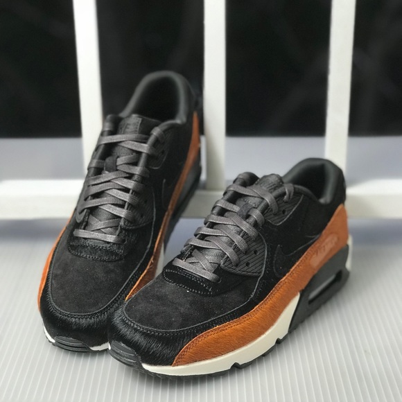 NWT Nike Air Max 90 LUX Tar WMNS - Picture 5 of 8